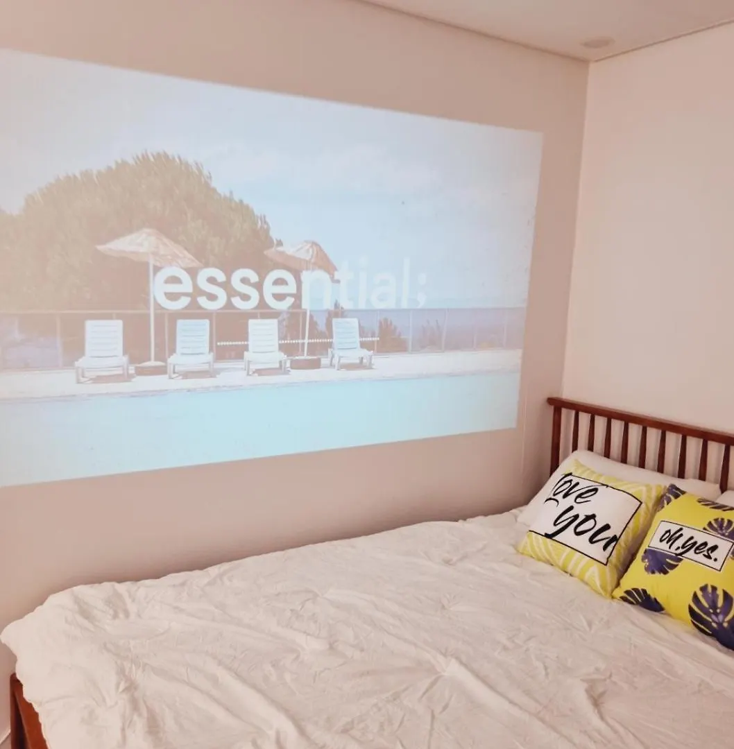 Second House Apartment Incheon